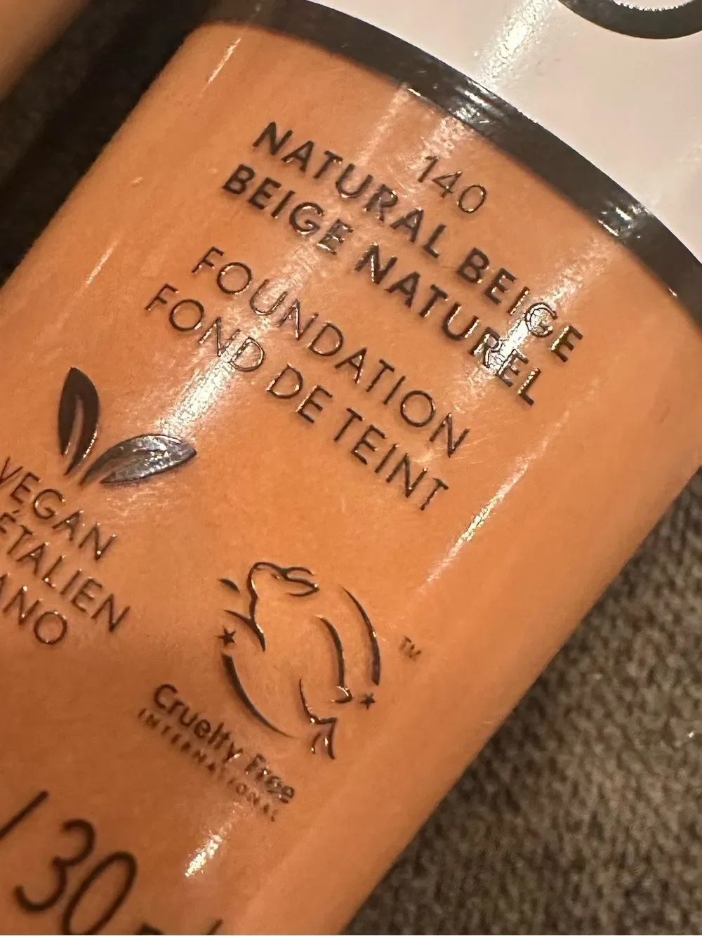 Covergirl natural beige 140 foundation – fragrance free